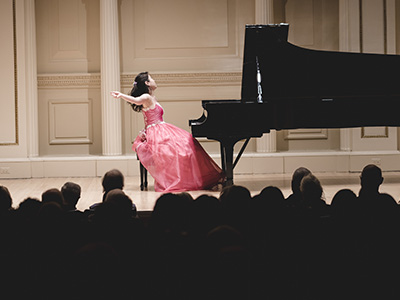 Eun Jung Vicky Lee, Piano